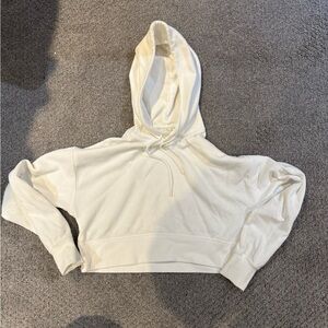 Aritzia Sunday Best cropped waffle hoodie​